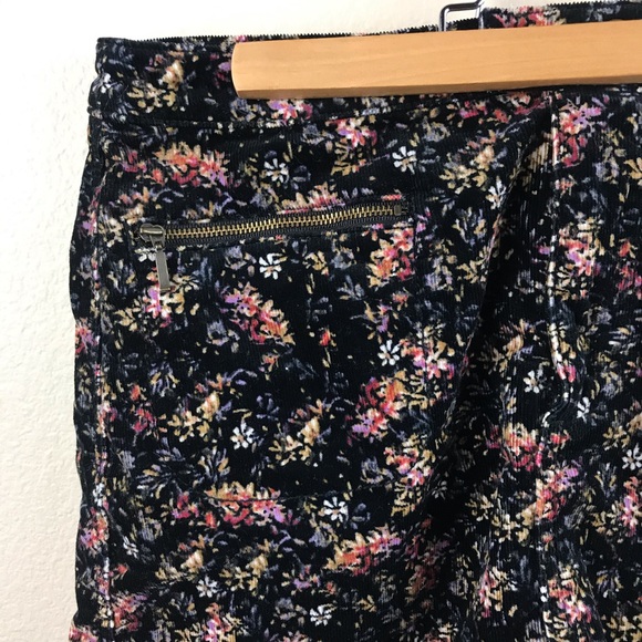 Mossimo Coduroy Floral Mini Skirt - Picture 5 of 8